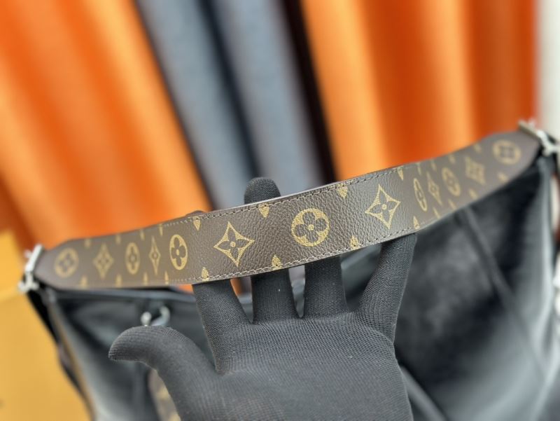 Louis Vuitton Shopping Bags